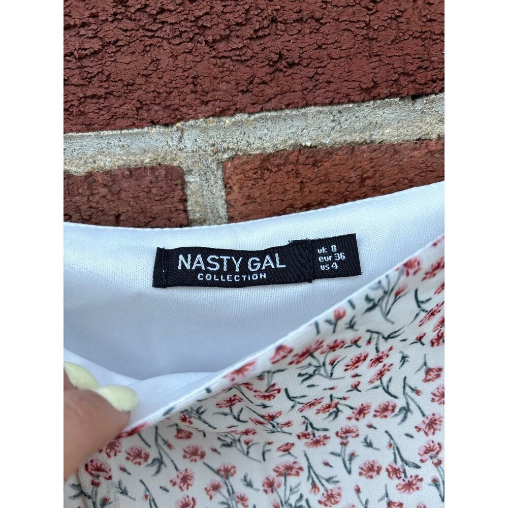Nasty Gal Floral Mini Dress White Pink Ditsy Print Spaghetti Strap Size US 4 - Picture 3 of 6